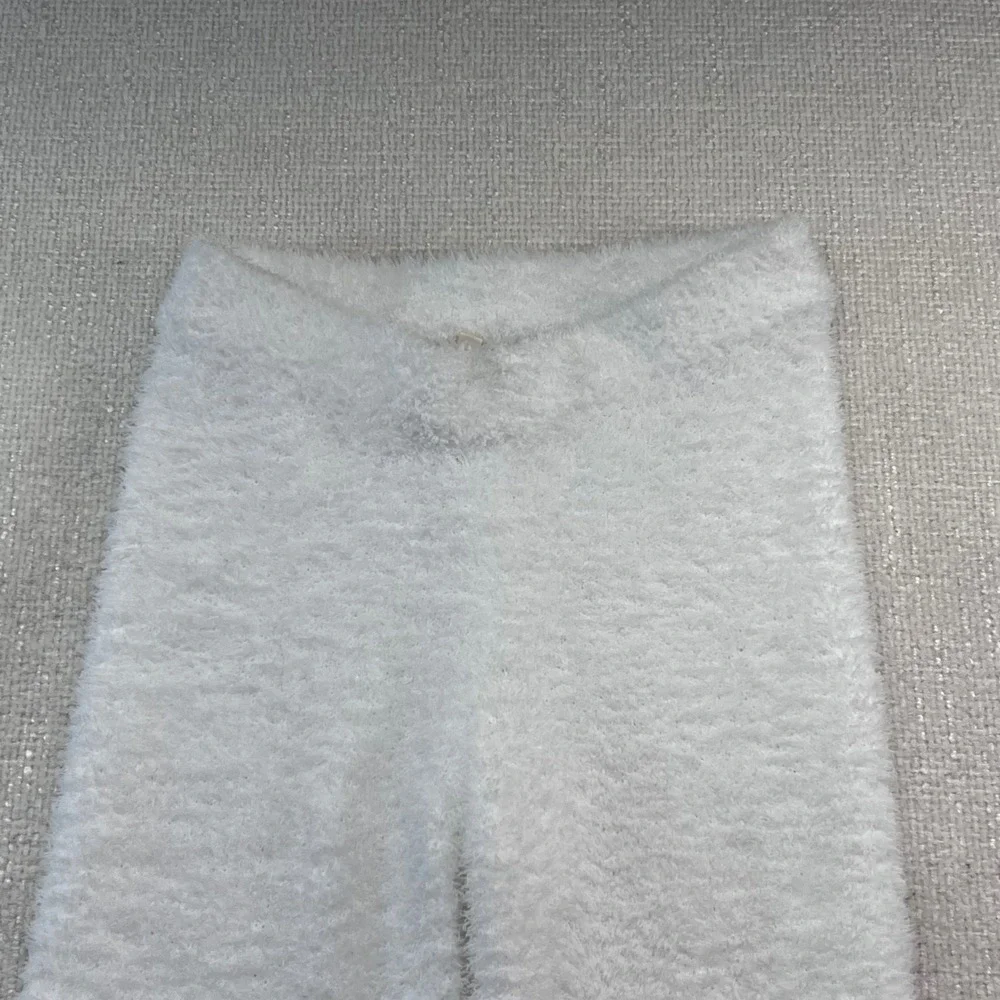 Aritzia The Group Babaton Fuzzy Cozy Lounge Joggers‎ White Women's Size Small